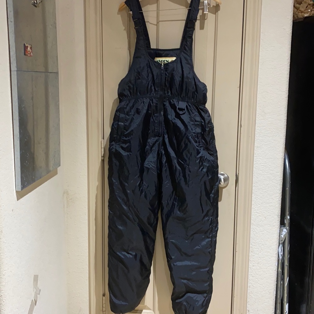 Aspen Country skiwear overalls size XL (18)